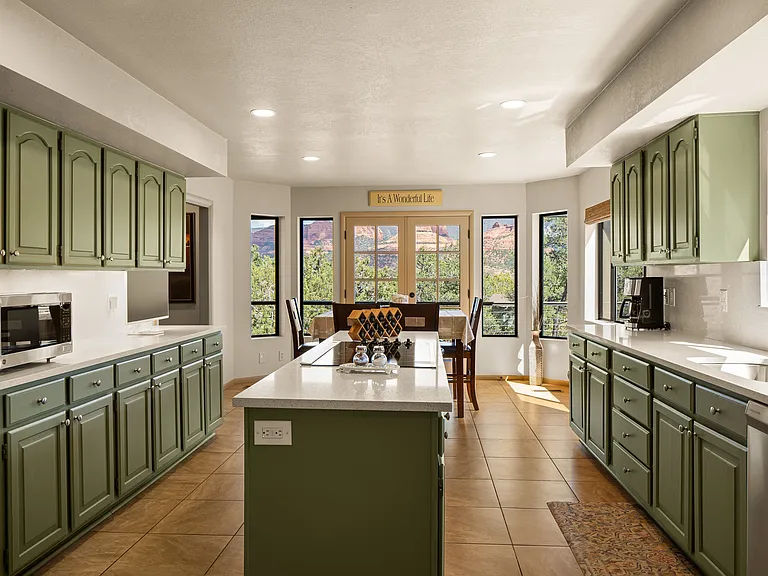 525 Coronado Trl — Photo 50