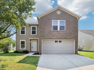 15308 Radiance Dr, Noblesville, IN 46060