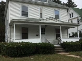 29-31 Hitchcock St, Holyoke, MA 01040