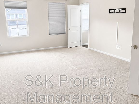 4th image of 112 Overstreet Ct