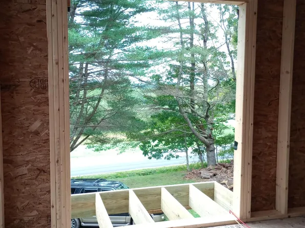 323 Oak Point Road, Trenton, ME 04605