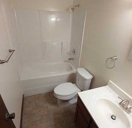 2nd image of 4206 N 31st St