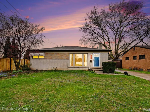 32224 Joy Rd, Livonia, MI 48150