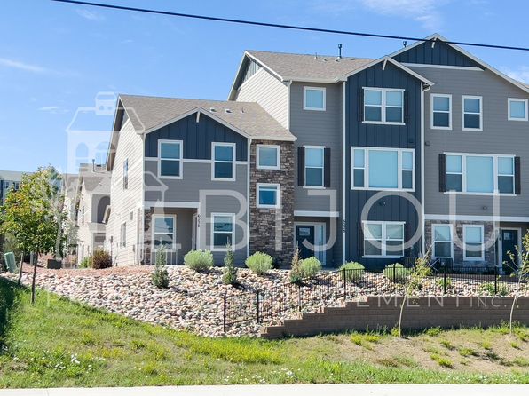6238 Lenexa Grv