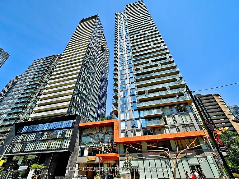 50 Wellesley St E #704 — Photo 1