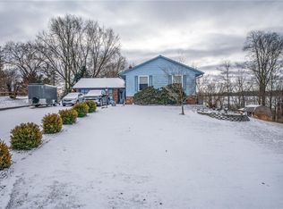 24831 Sherman St, Homeworth, OH 44634