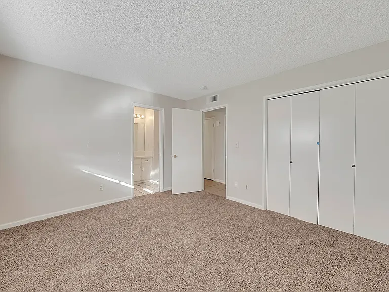 2297 N Polk St — Photo 22