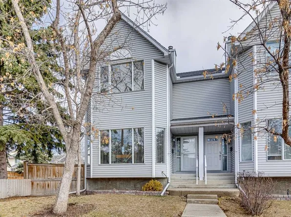 20 Stradwick Rise SW, Calgary, AB T3H 3H1