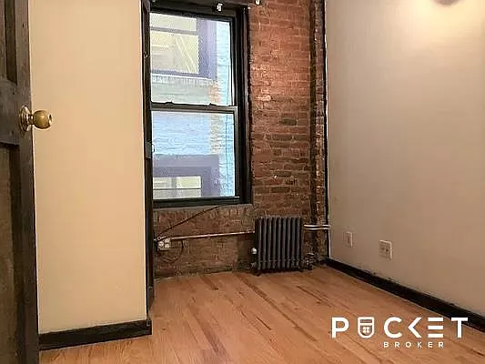 Rented by PocketBroker Inc | media 36