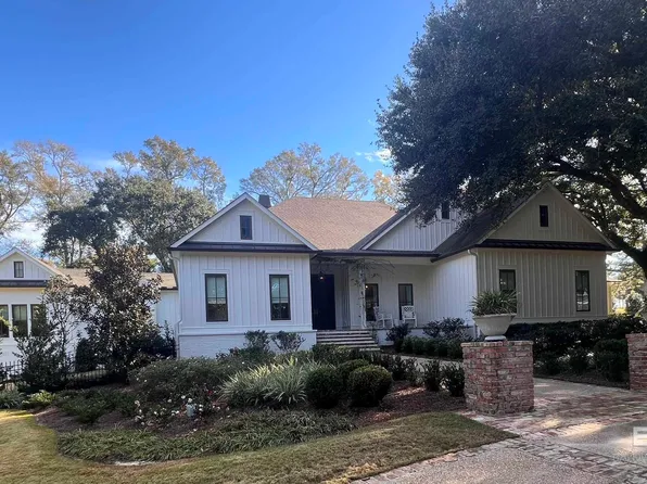 6901 Beaver Creek Dr, Fairhope, AL 36532
