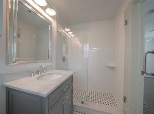 811 Woodard St #A, Houston, TX 77009