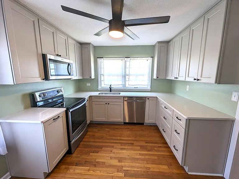 114 Ridgewood Ave — Photo 15