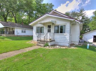 1211 W Tower St, Vandalia, IL 62471