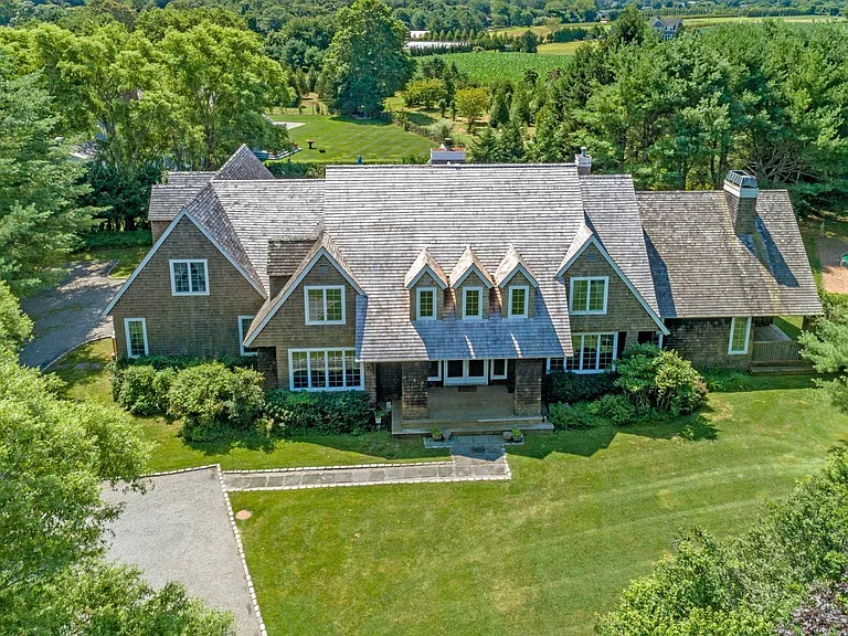 5 Heritage Farm Ln — Photo 1