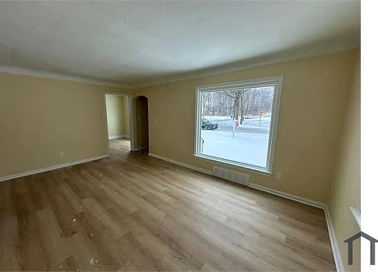 3 bed, 1188 sqft, $1,500 — Photo 3