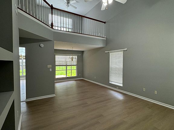 5th image of 802 Station View Rd