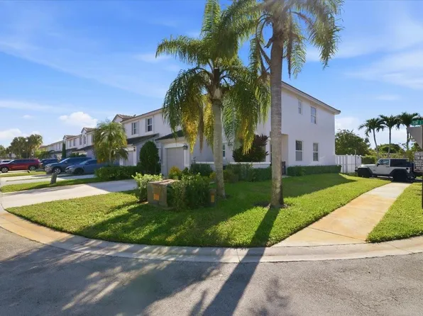 16890 SW 1st Manor #1, Pembroke Pines, FL 33027