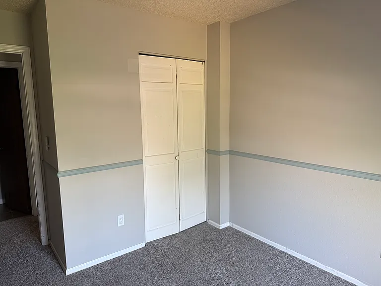 2064 Turner Ct — Photo 7