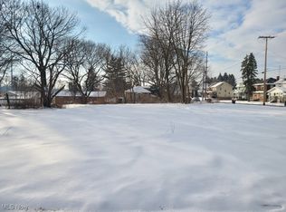 2206 3rd St SE, Canton, OH 44707