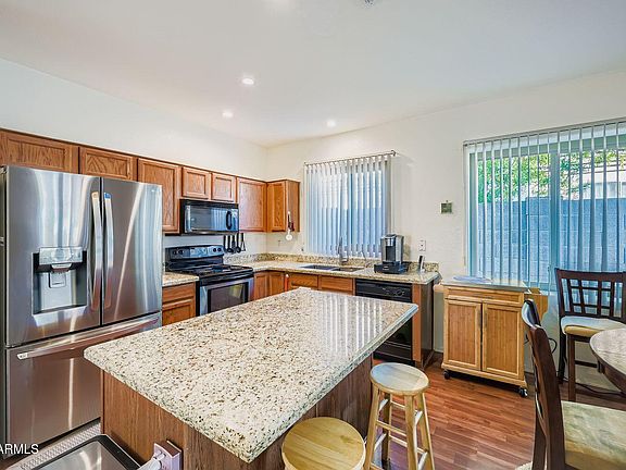 5th image of 10605 E FLOWER Avenue
