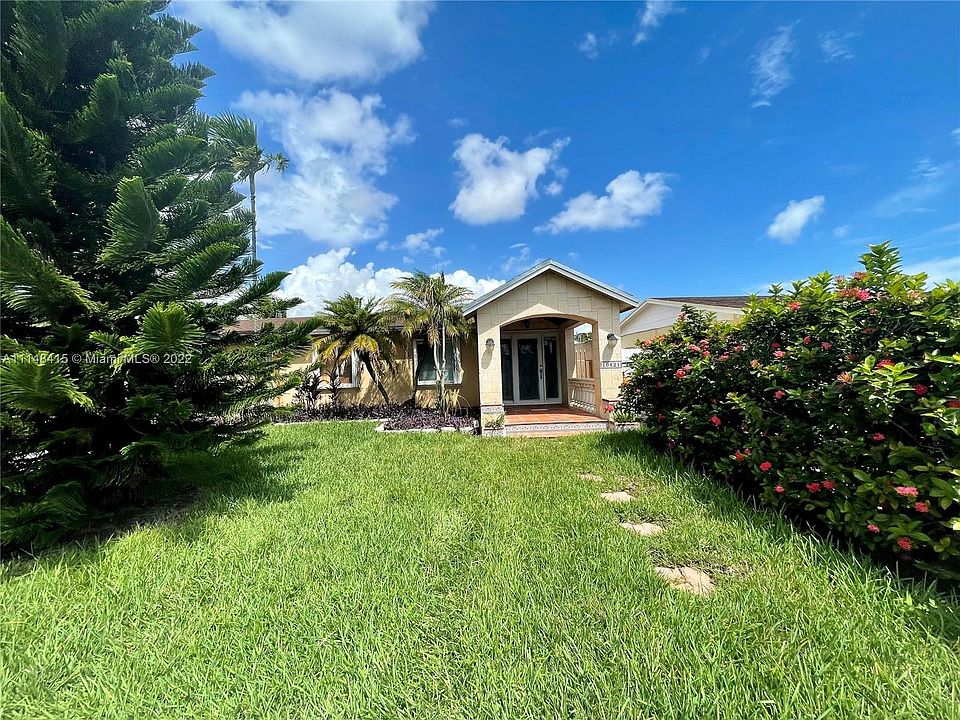 1st image of 10421 SW 141st Dr #0
