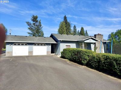 225 W F Ave, La Center, WA, 98629
