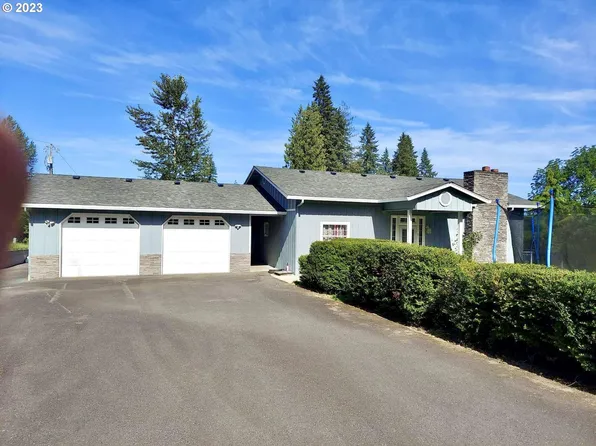 225 W F Ave, La Center, WA 98629