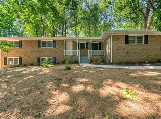 6817 Arabian Ter, Lithonia, GA 30038