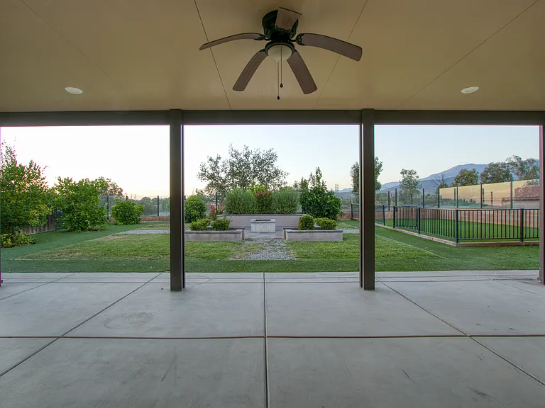 38152 Mulligan Dr — Photo 26