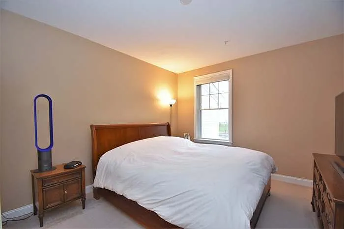 855 Main St #33 — Photo 10