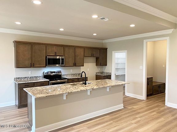 2nd image of 10200 Patrick Dr