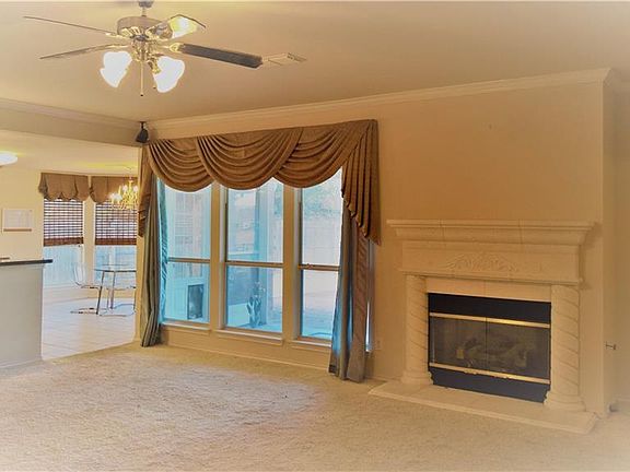 2nd image of 5504 Parkplace Dr