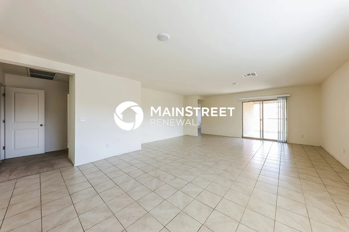 Living Room - 8808 S 253rd Ave