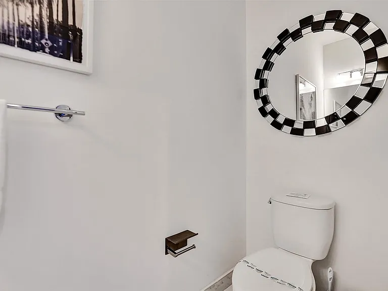 1371 N Ocean Blvd — Photo 31