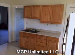 15 Sylvan St #1, Springfield, MA 01108