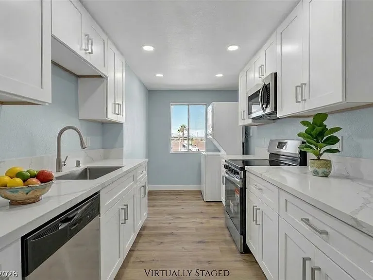 725 N Royal Crest Cir #237 — Photo 9