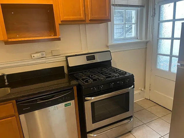 3115 Monument Ave #10 — Photo 5