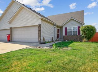 3903 Inverness Rd, Champaign, IL 61822