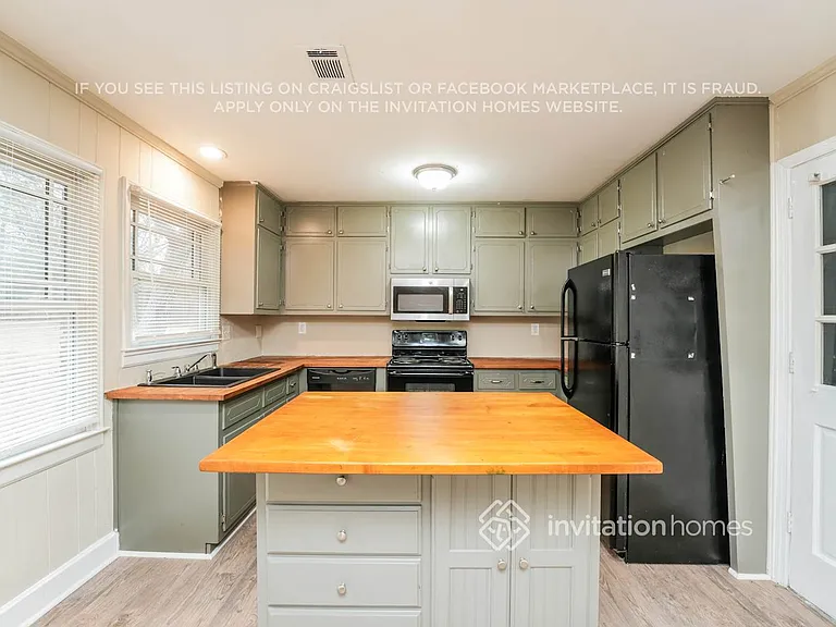 3687 Citation Dr — Photo 7