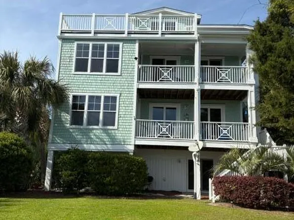 5000 Oquinn Boulevard SE # B, Southport, NC 28461