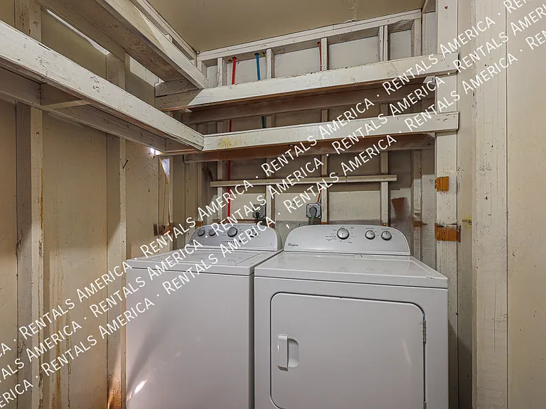 335 E Papago Dr — Photo 23