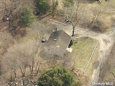 119 Ponquogue Avenue, Hampton Bays, NY, 11946