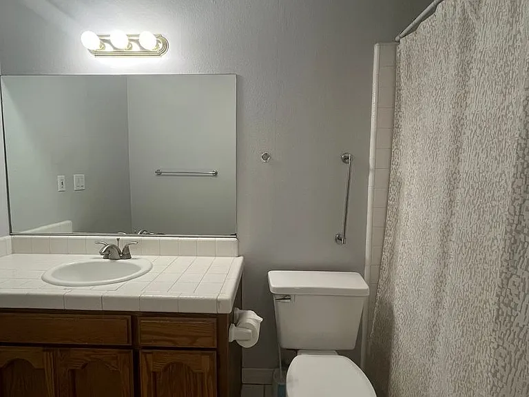 17200 Newhope St #303 — Photo 6