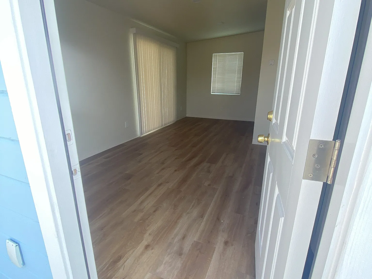 1476 Santa Clara Ave — Photo 2