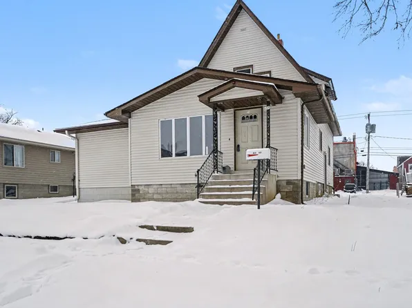 625 1st St, Kenyon, MN 55946