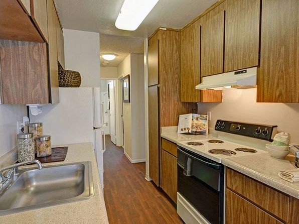 2300 Lancaster Dr #410A10
