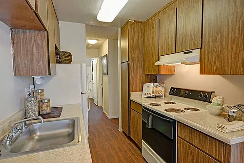 Baycliff Apartments Photo 1 Baycliff Apartments Photo 1
