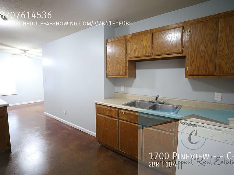 1700 Pineview St #C-1 — Photo 5