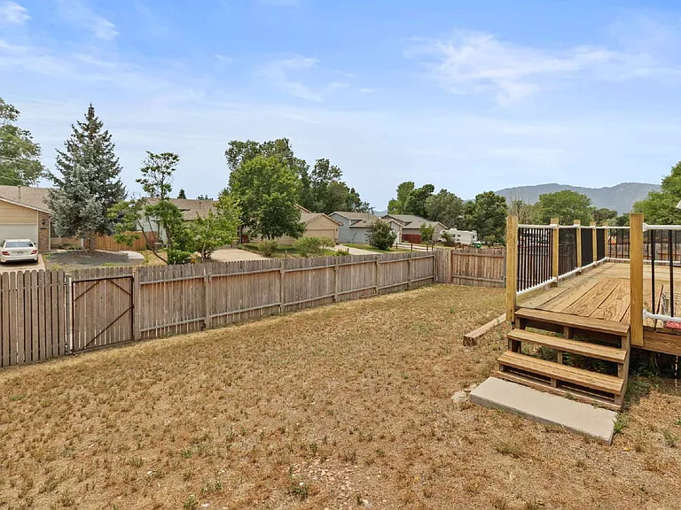 4570 Lincoln Plaza Dr — Photo 37