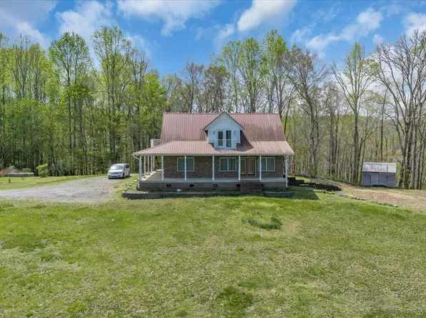 347 Mayberry Dr, Smithville, TN 37166
